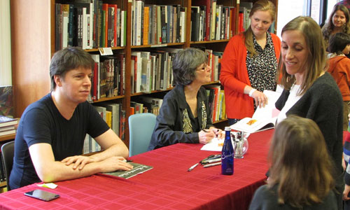 signing3